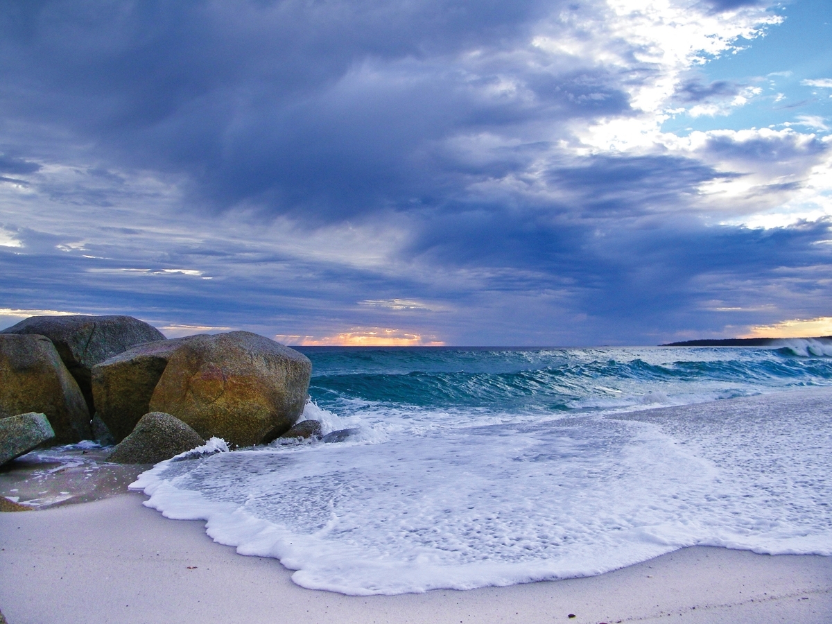 bay-of-fires-day-tour-tasmania Bay of Fires East Coast Tasmania